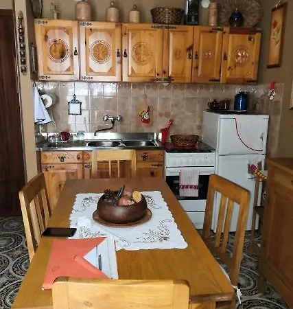 Da Nicola E Greta Miroglio